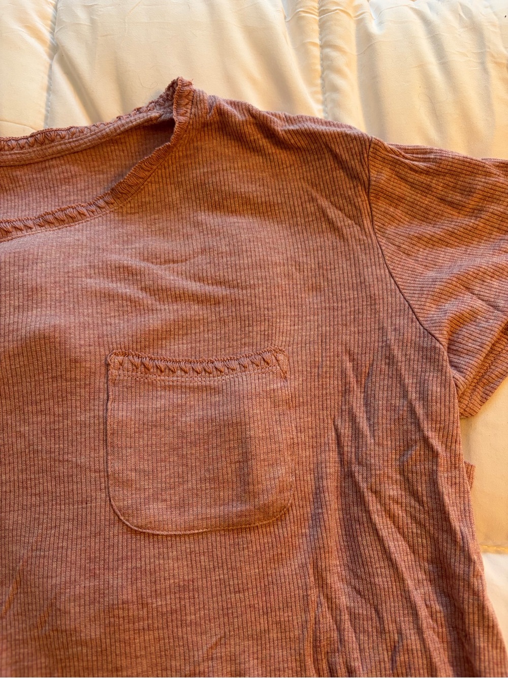 Women's Ribbed Short-Sleeve Pajama Set in Dusty Rose - Picture 4 of 5